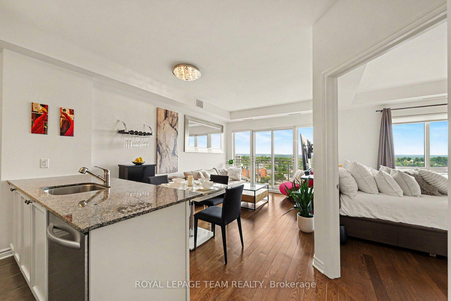 Photo 11 of Unit 1806, 70 Landry Street, Ottawa, Vanier — HOMEH
