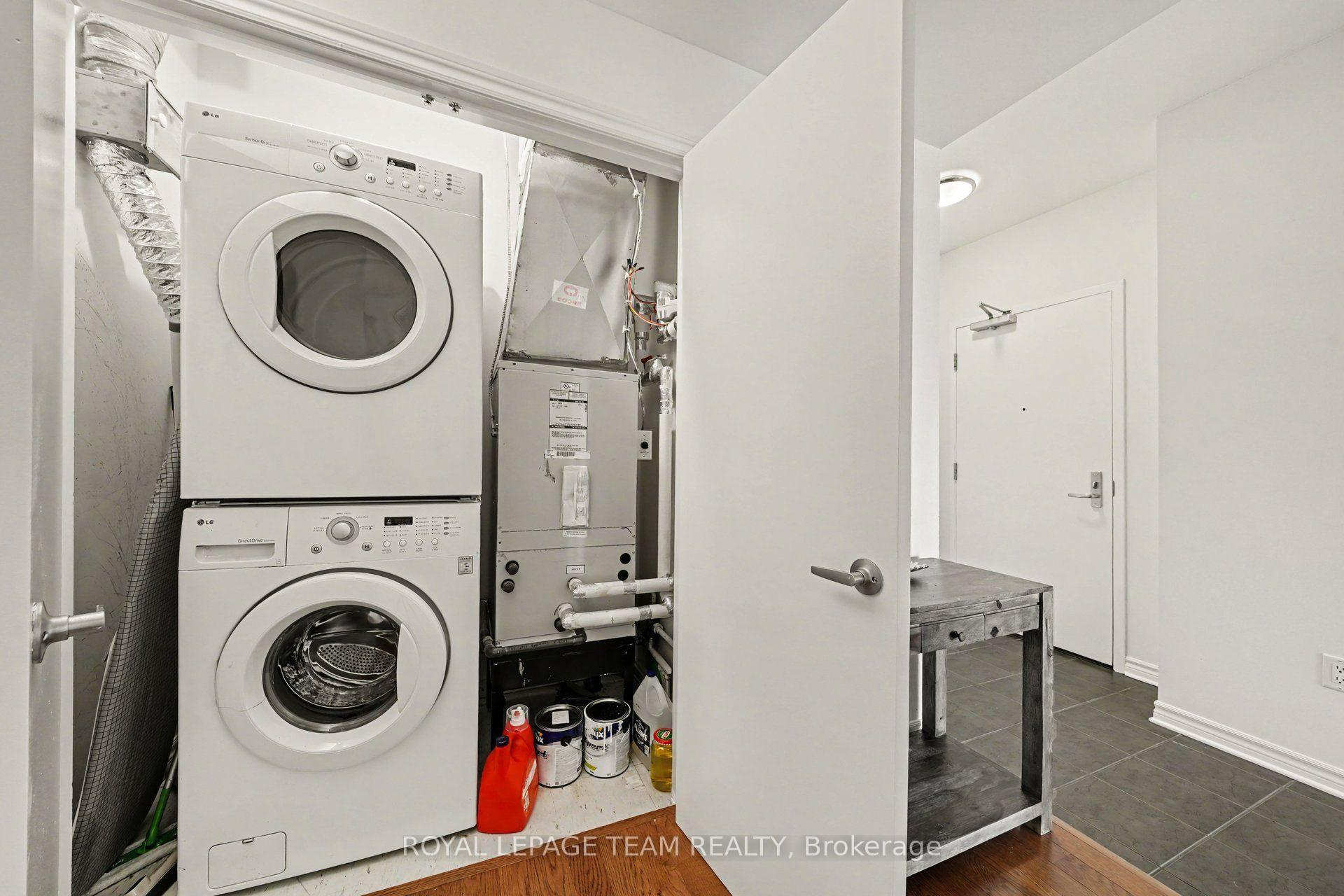 Photo 15 of Unit 1806, 70 Landry Street, Ottawa, Vanier — HOMEH