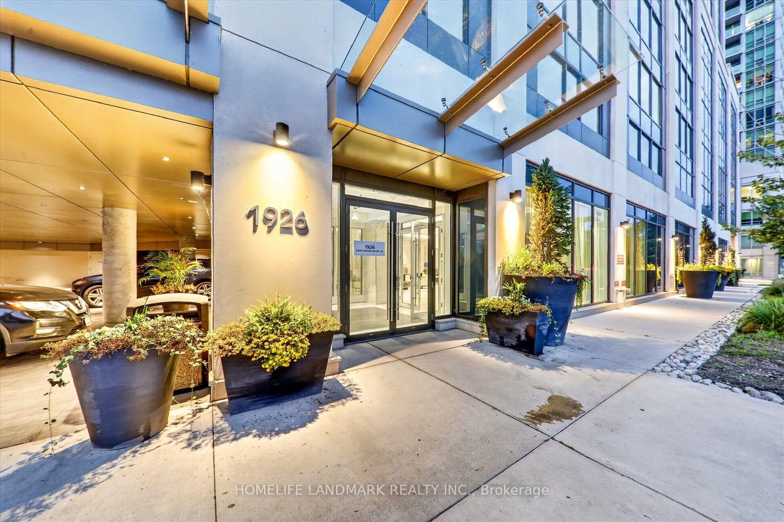 Photo 3 of Unit 2505, 1926 Lakeshore Boulevard W, Toronto, South Parkdale — HOMEH