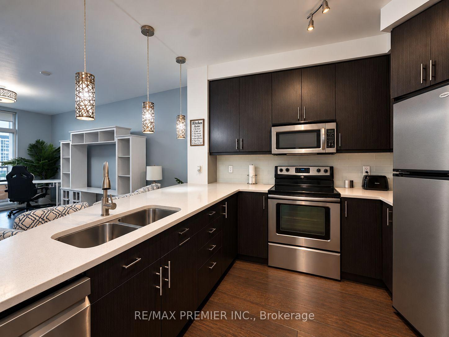 Photo 10 of Unit 1009, 9245 Jane Street, Vaughan, Maple — HOMEH