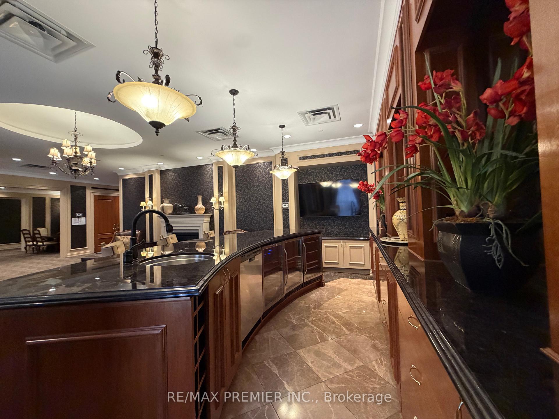 Photo 42 of Unit 1009, 9245 Jane Street, Vaughan, Maple — HOMEH