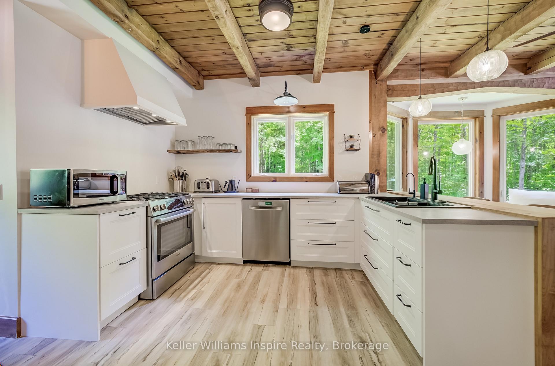 Photo 9 of 492513 Sideroad 49 Road, Southgate — HOMEH