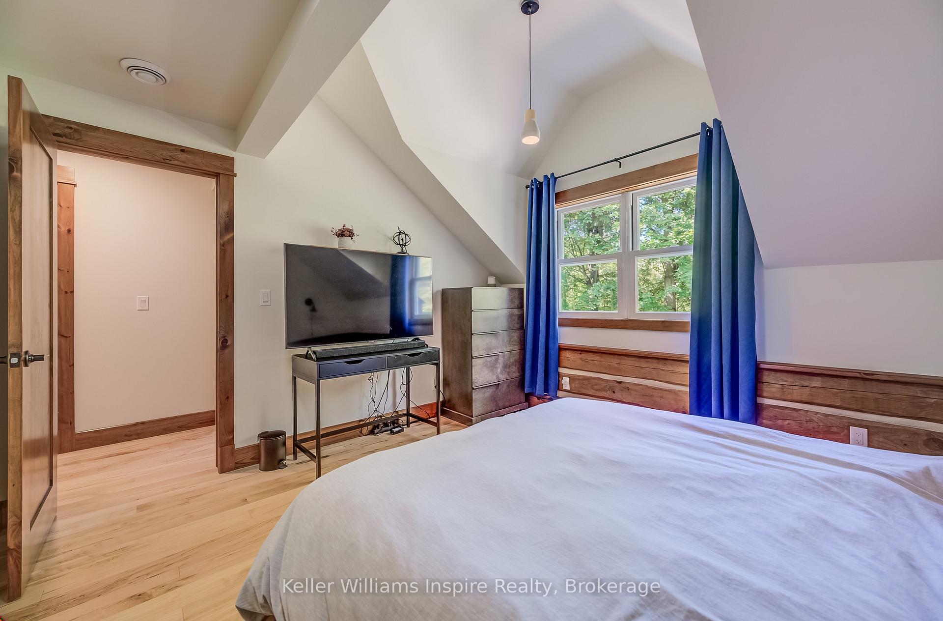 Photo 33 of 492513 Sideroad 49 Road, Southgate — HOMEH