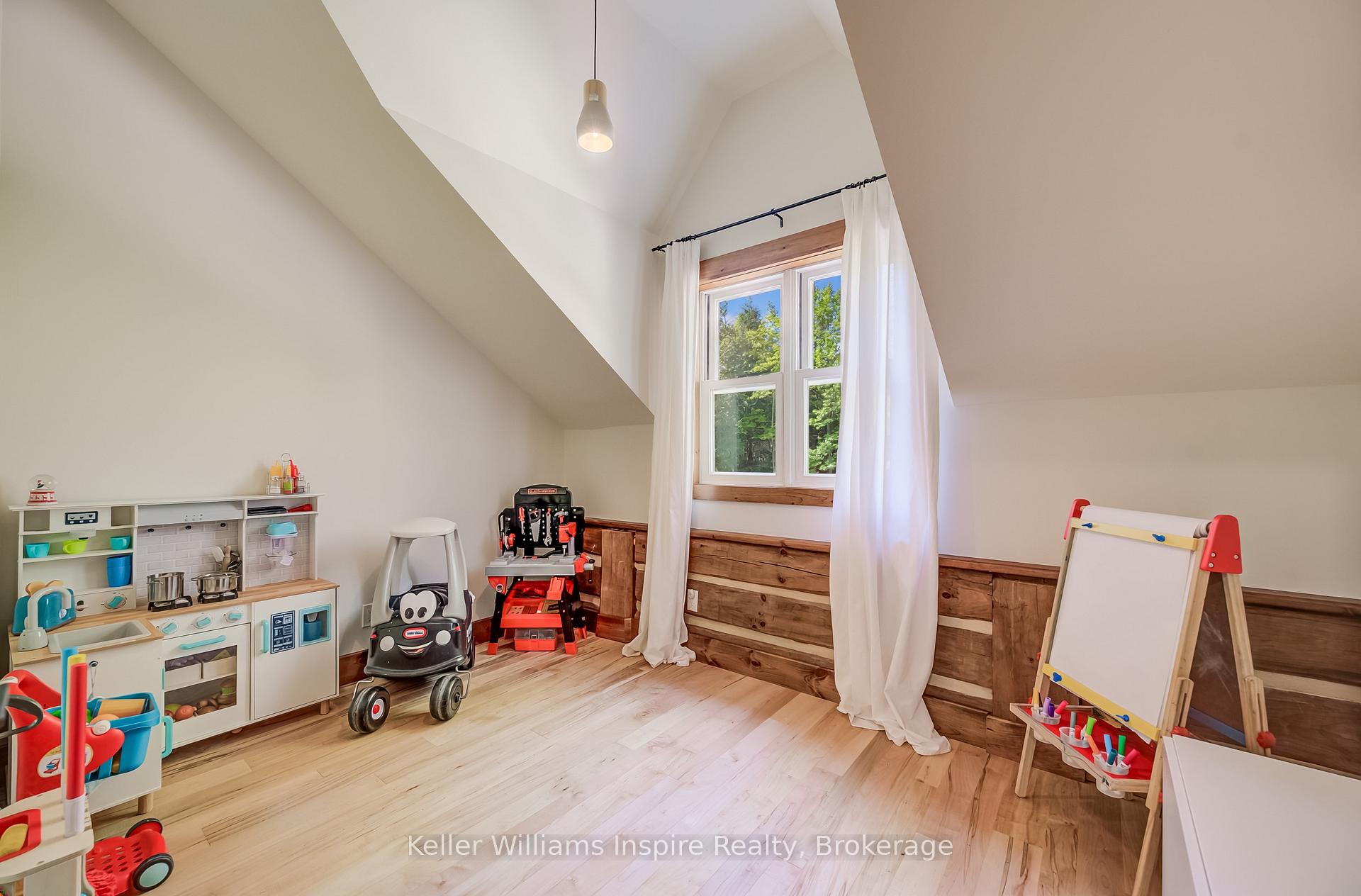 Photo 36 of 492513 Sideroad 49 Road, Southgate — HOMEH