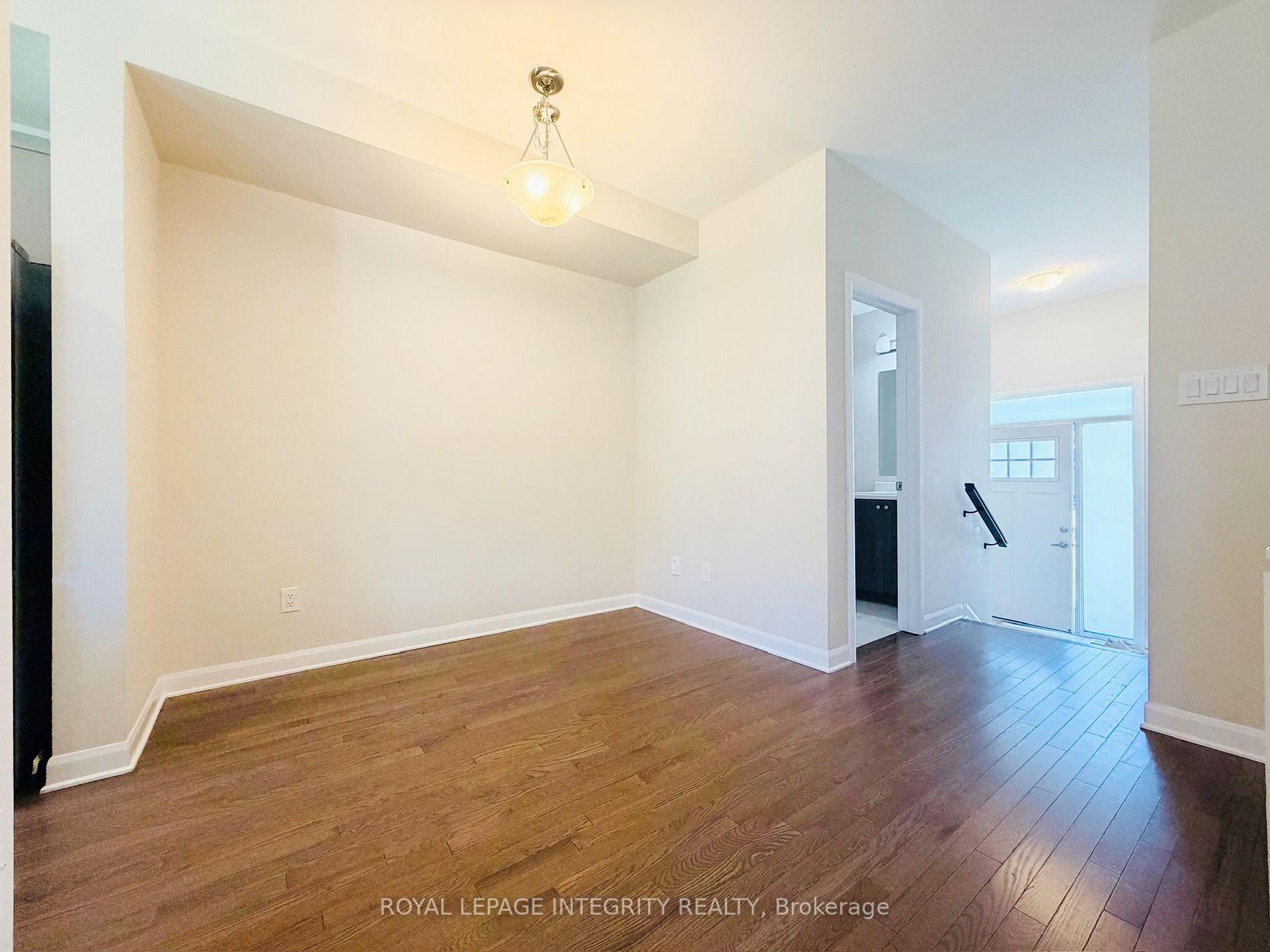 Photo 4 of 123 Chakra Street, Ottawa, Barrhaven - Heritage Park — HOMEH