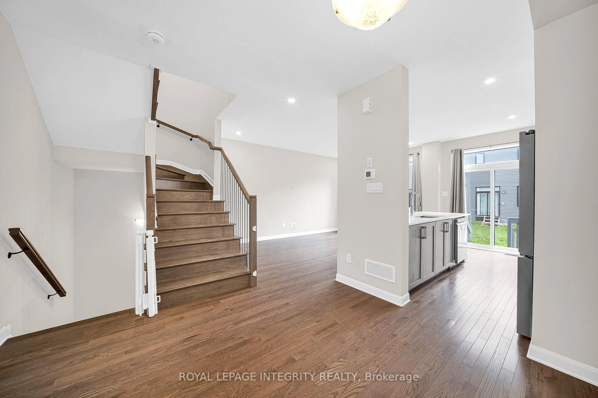 Photo 9 of 123 Chakra Street, Ottawa, Barrhaven - Heritage Park — HOMEH