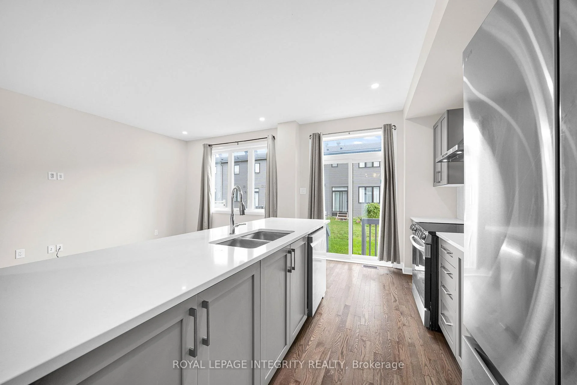 Photo 18 of 123 Chakra Street, Ottawa, Barrhaven - Heritage Park — HOMEH