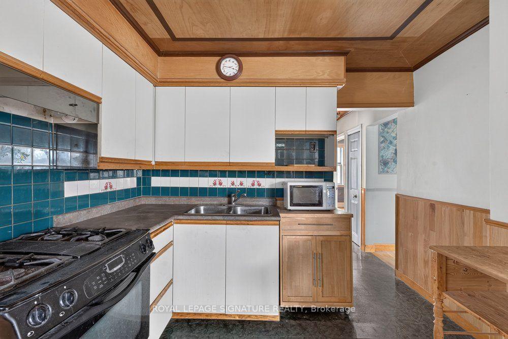 Photo 19 of 20 Tiago Ave, Toronto, O'Connor-Parkview — HOMEH