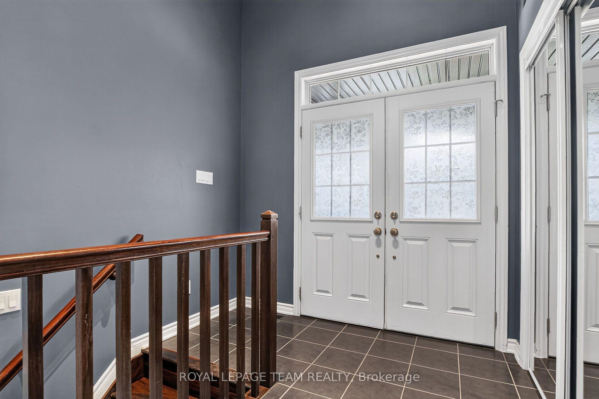 Photo 3 of 413 Brigatine Avenue, Ottawa, Stittsville (North) — HOMEH
