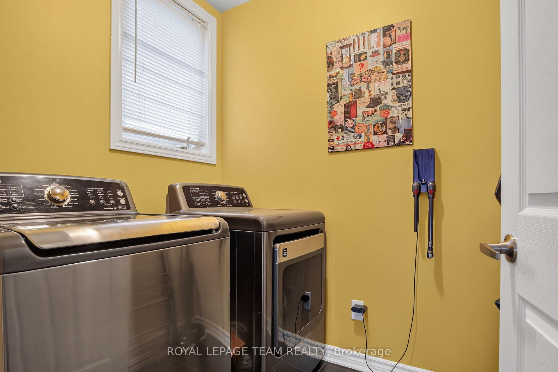Photo 6 of 413 Brigatine Avenue, Ottawa, Stittsville (North) — HOMEH