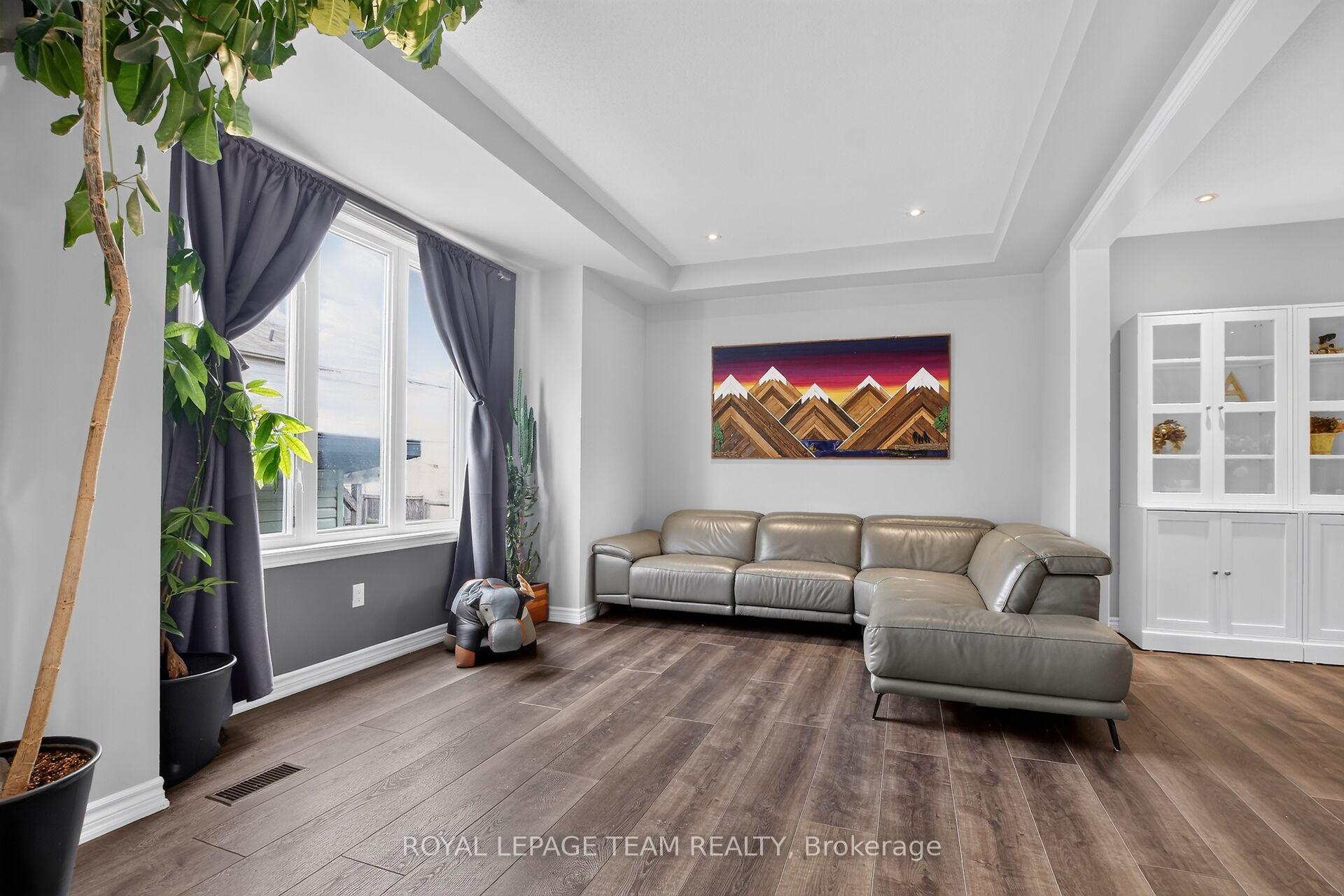 Photo 12 of 413 Brigatine Avenue, Ottawa, Stittsville (North) — HOMEH