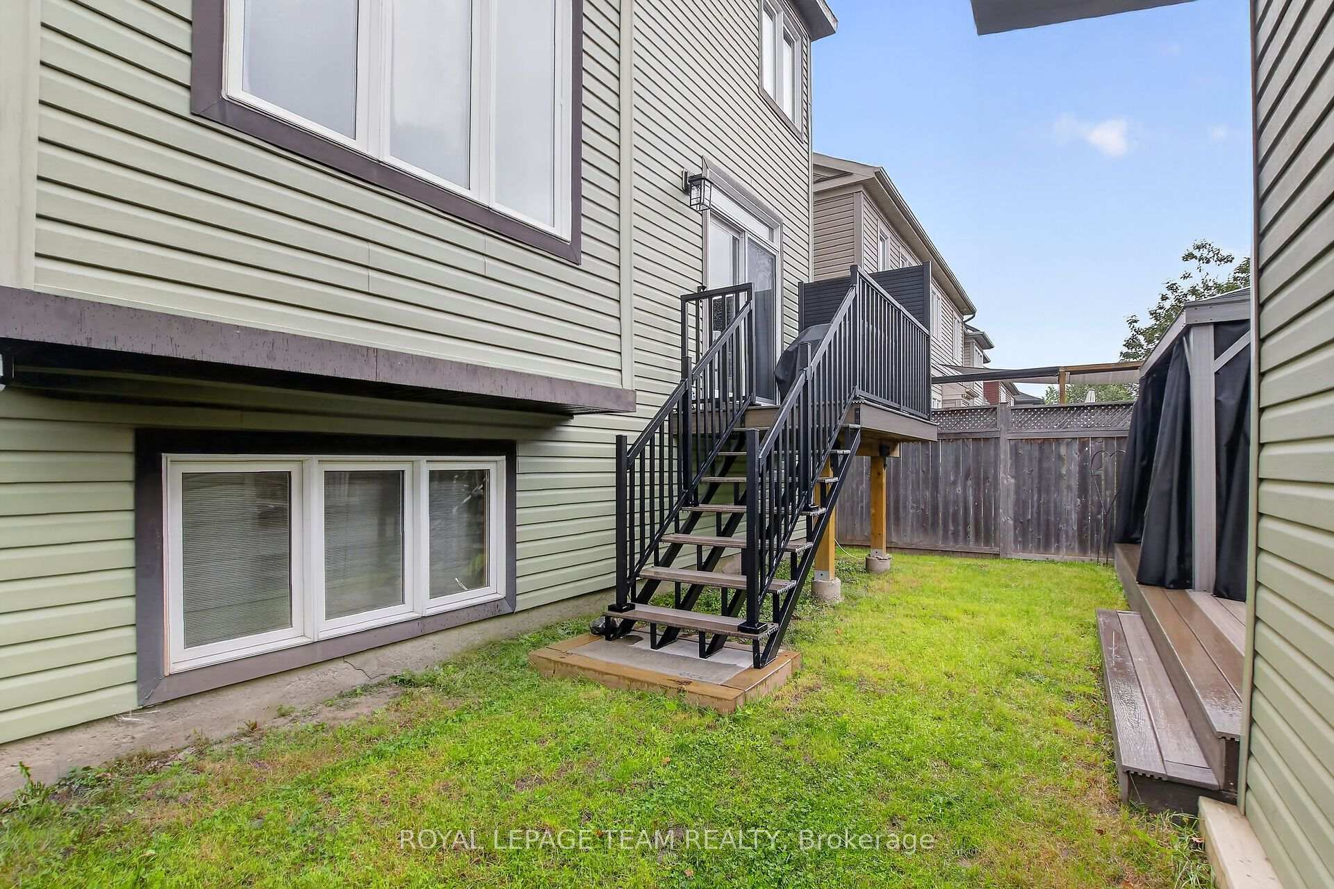 Photo 35 of 413 Brigatine Avenue, Ottawa, Stittsville (North) — HOMEH