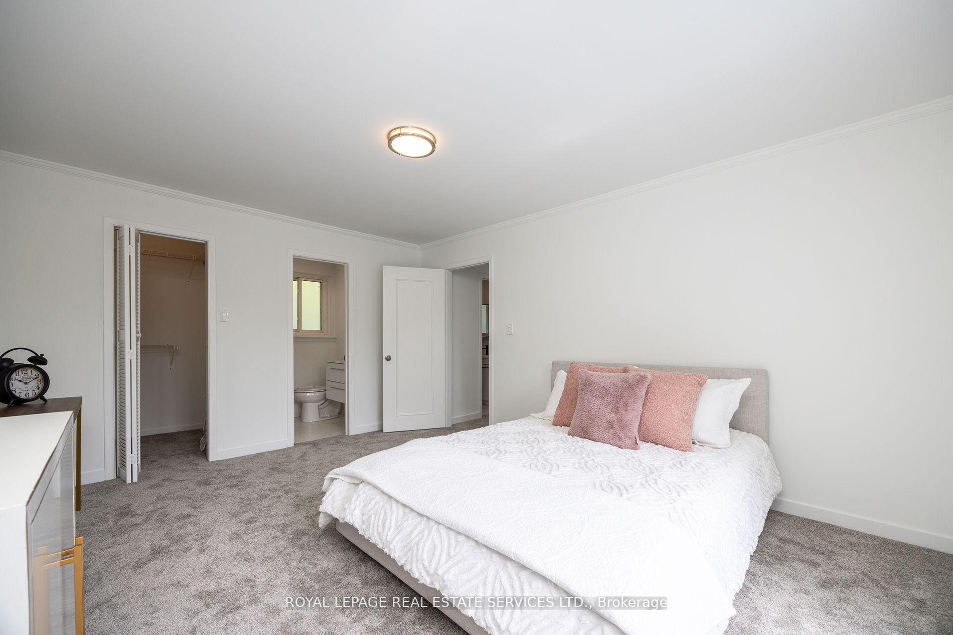 Photo 33 of 198 Romfield Circuit, Markham, Royal Orchard — HOMEH