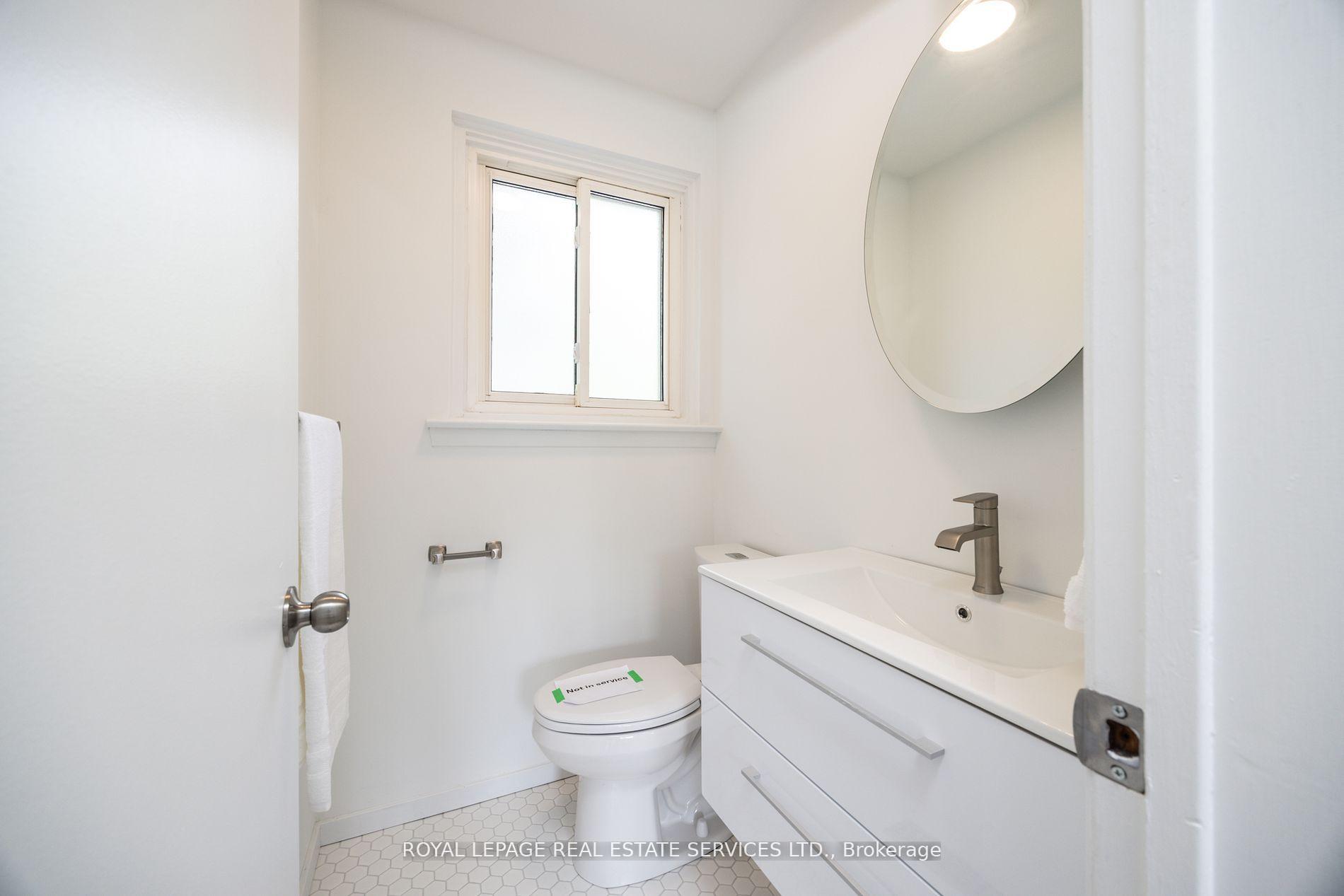 Photo 35 of 198 Romfield Circuit, Markham, Royal Orchard — HOMEH