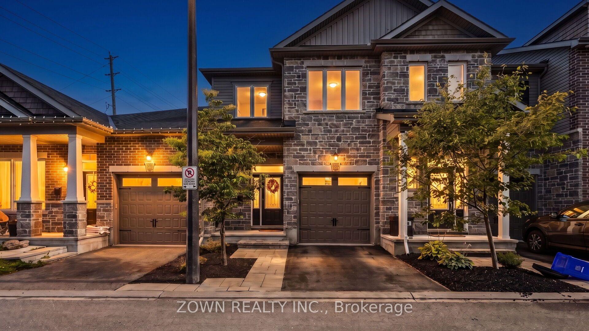 Front of 233 Sittelle Private