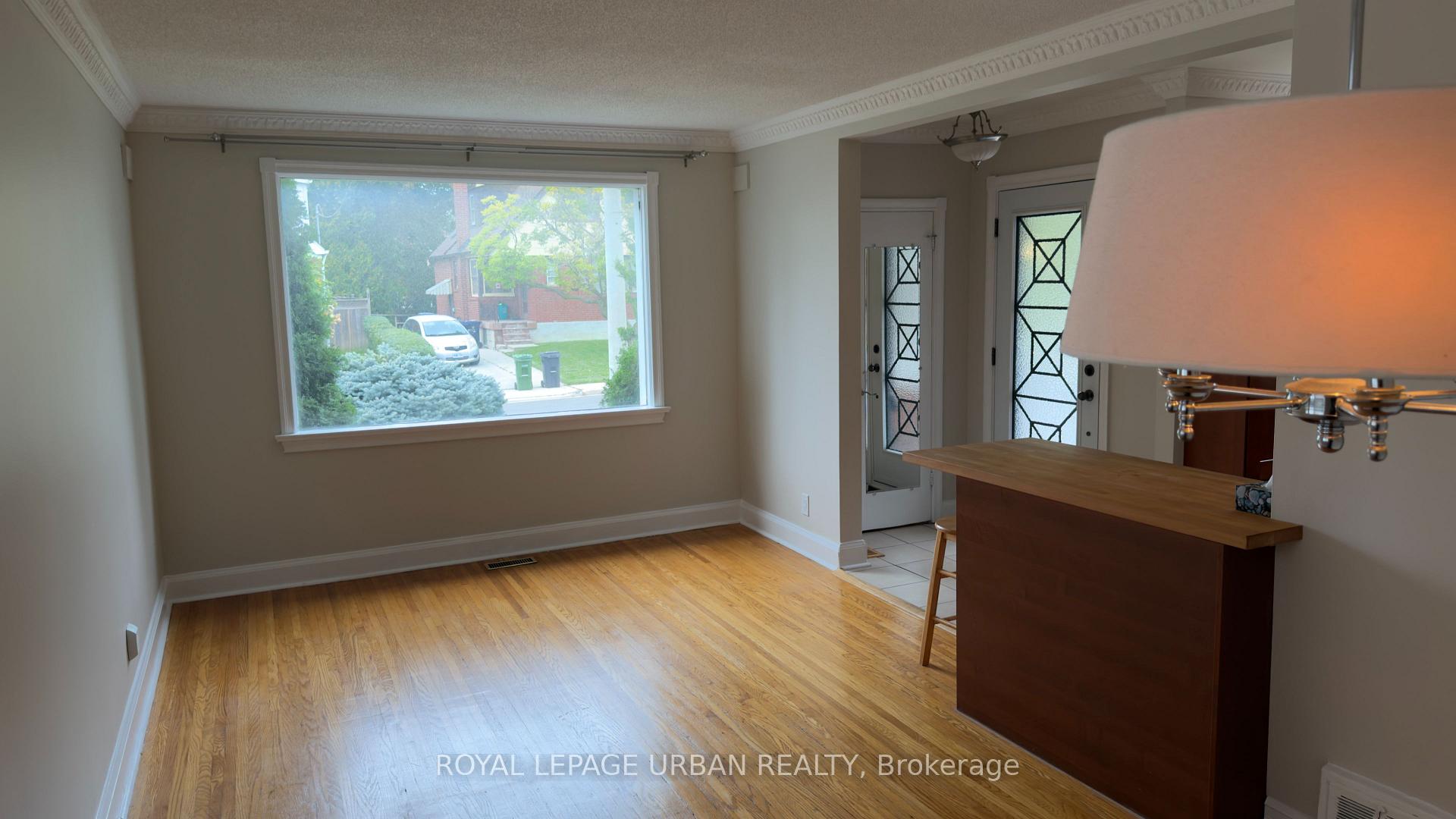 Photo 5 of 33 Amsterdam Avenue, Toronto, O'Connor-Parkview — HOMEH