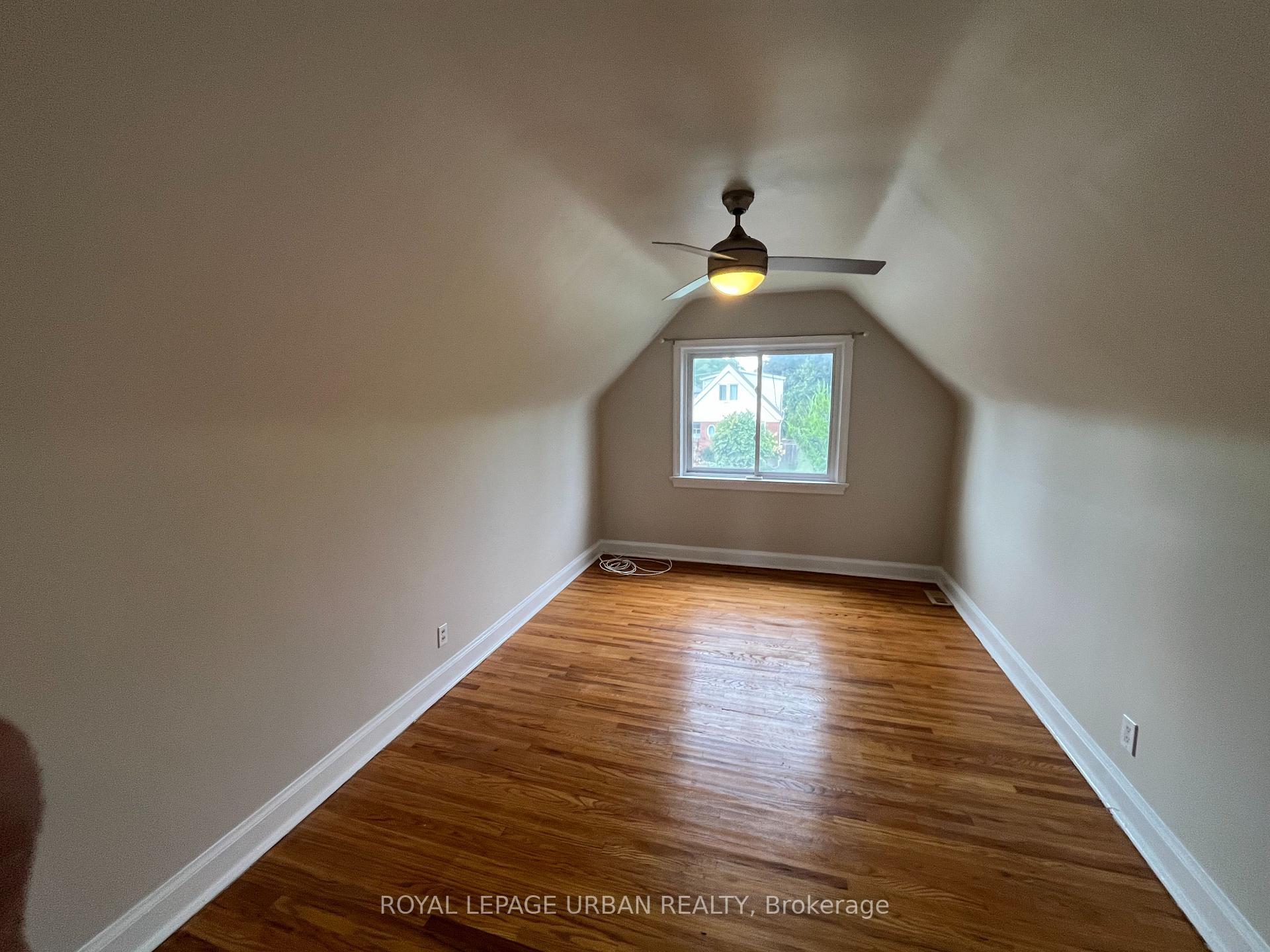 Photo 21 of 33 Amsterdam Avenue, Toronto, O'Connor-Parkview — HOMEH