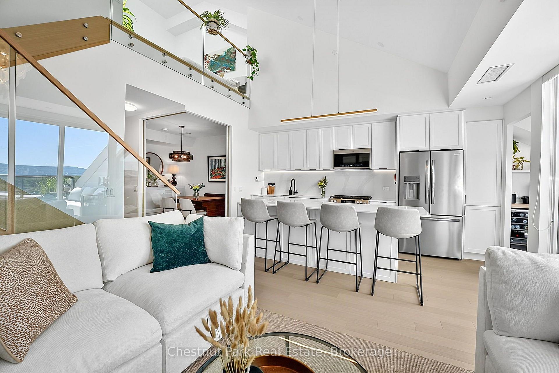 Photo 23 of Unit 618, 31 Huron Street, Collingwood — HOMEH