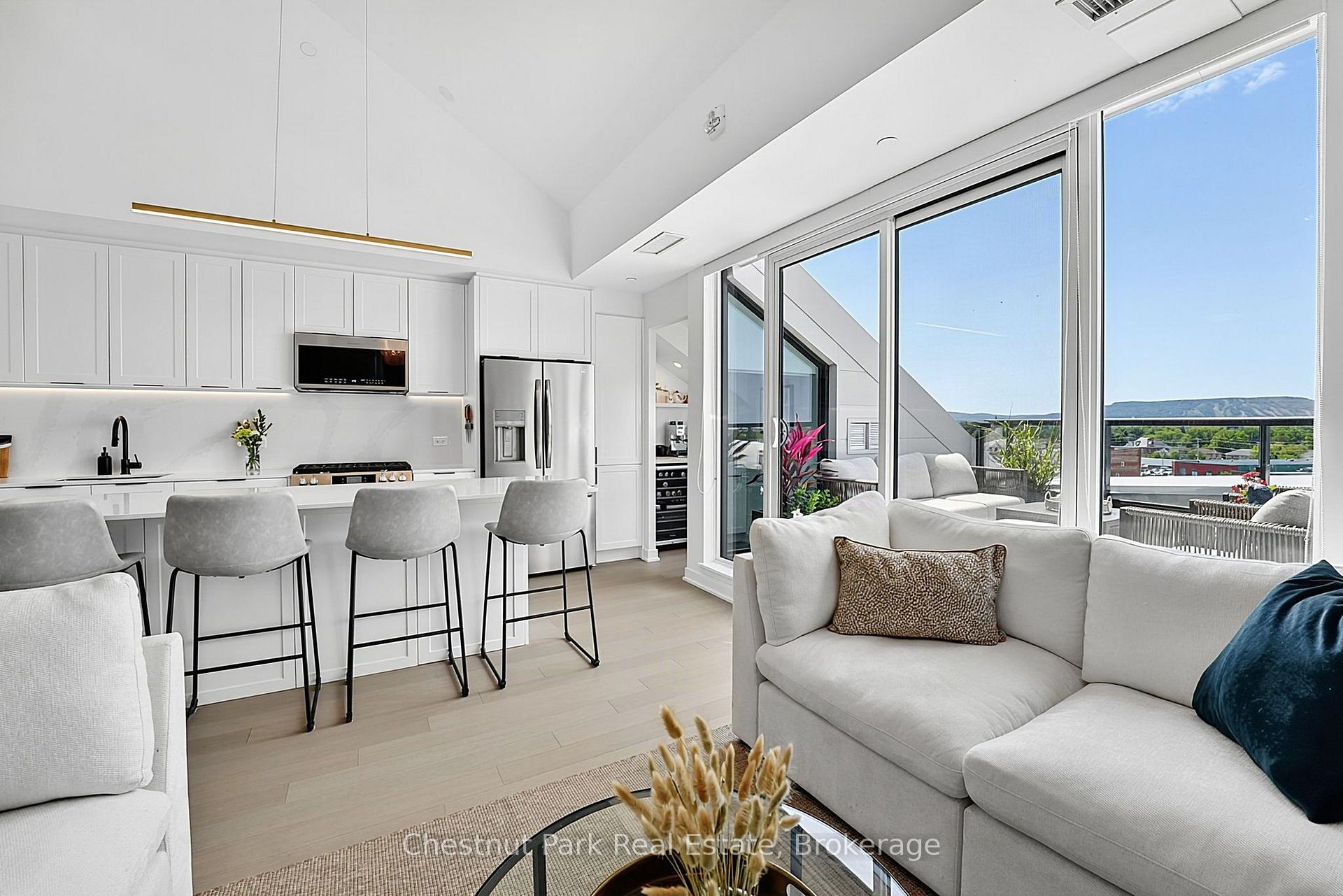 Photo 24 of Unit 618, 31 Huron Street, Collingwood — HOMEH