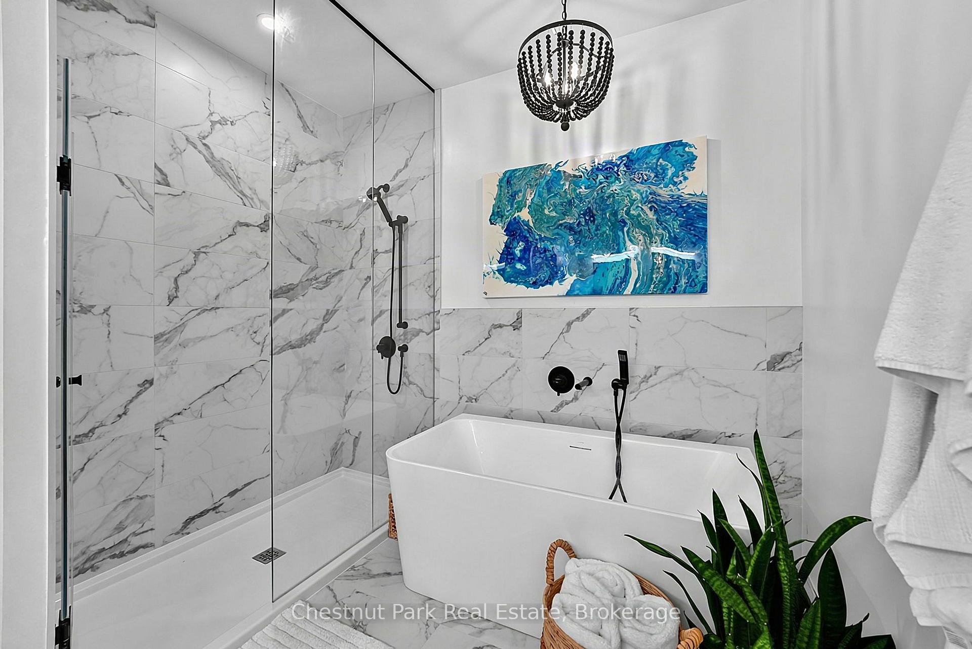 Photo 37 of Unit 618, 31 Huron Street, Collingwood — HOMEH