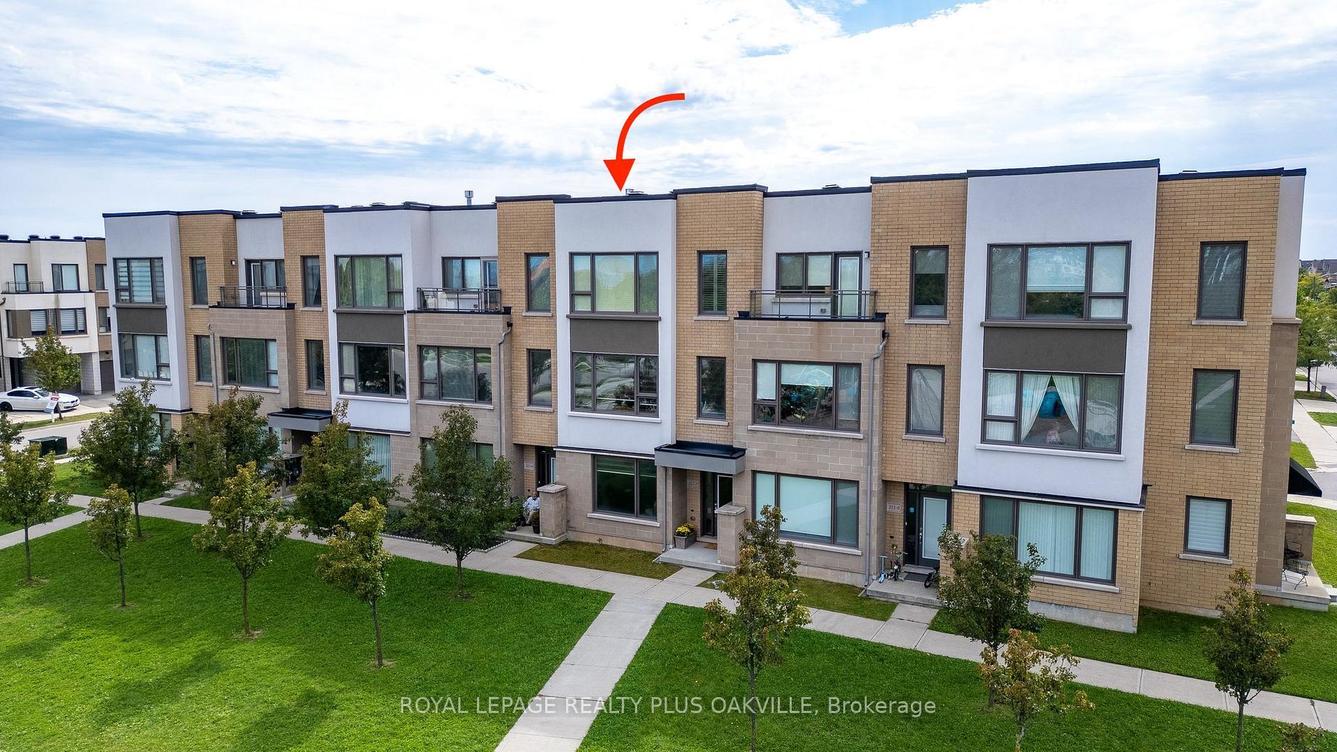 Photo 2 of Unit 5, 211 Squire Crescent, Oakville, Glenorchy — HOMEH