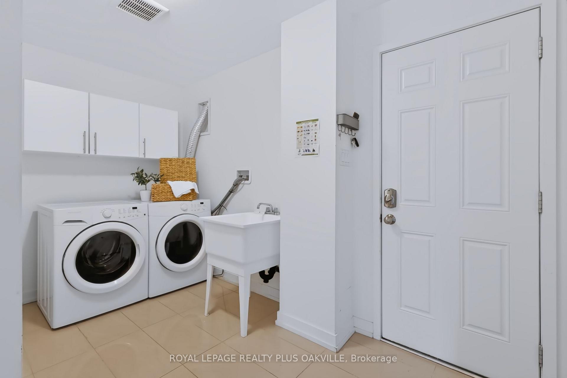 Photo 14 of Unit 5, 211 Squire Crescent, Oakville, Glenorchy — HOMEH