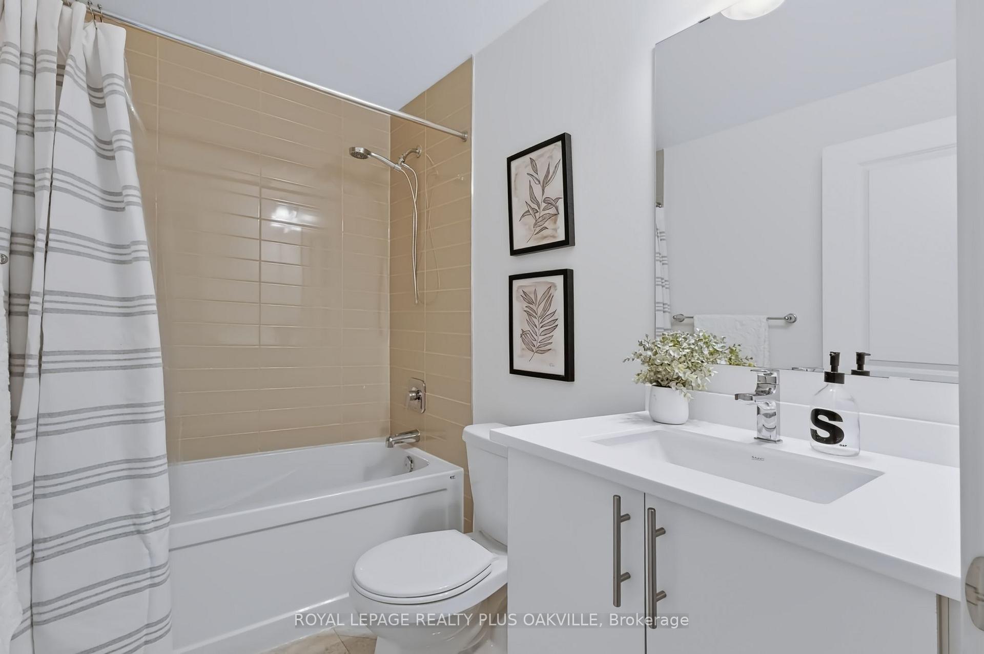 Photo 15 of Unit 5, 211 Squire Crescent, Oakville, Glenorchy — HOMEH