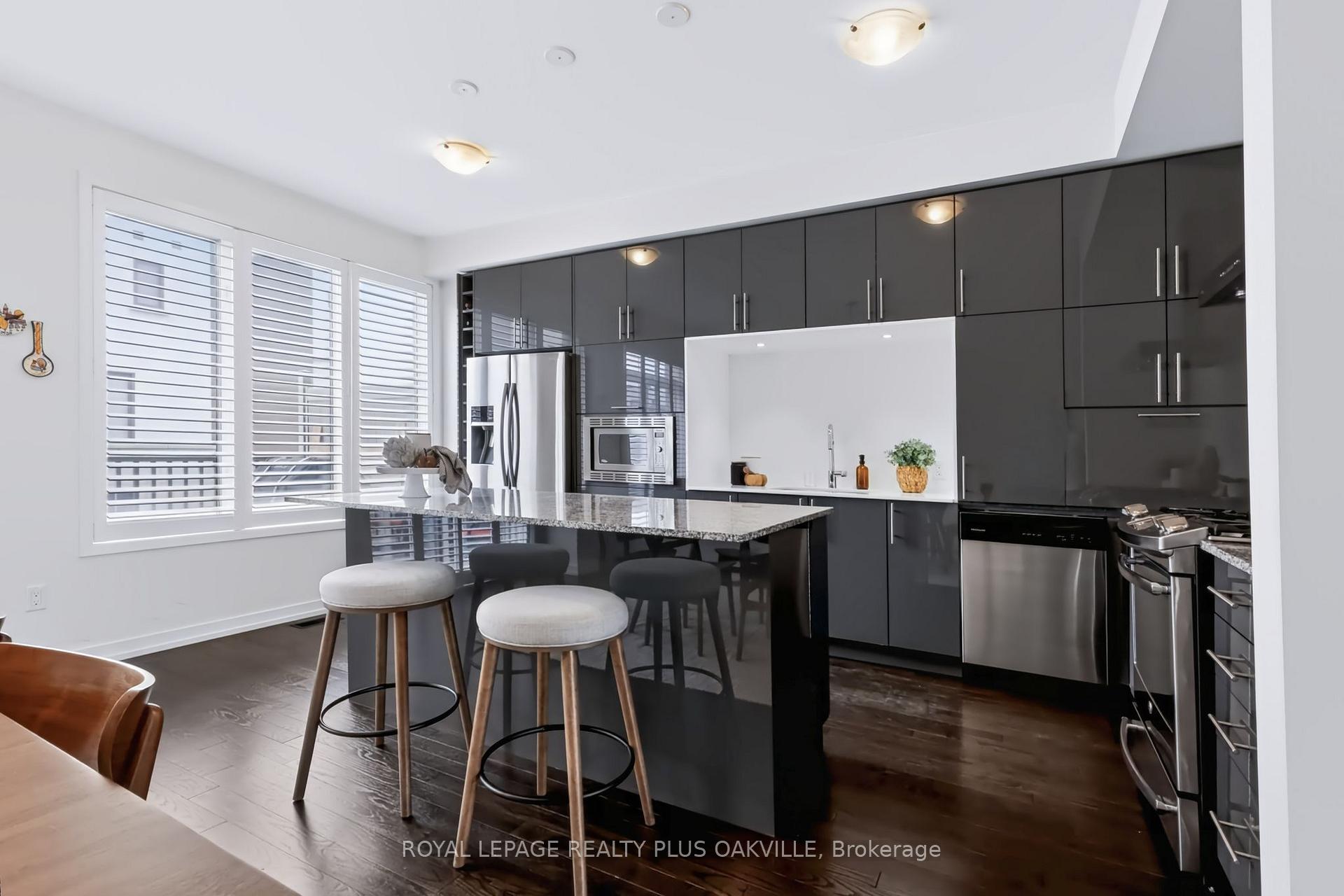 Photo 17 of Unit 5, 211 Squire Crescent, Oakville, Glenorchy — HOMEH
