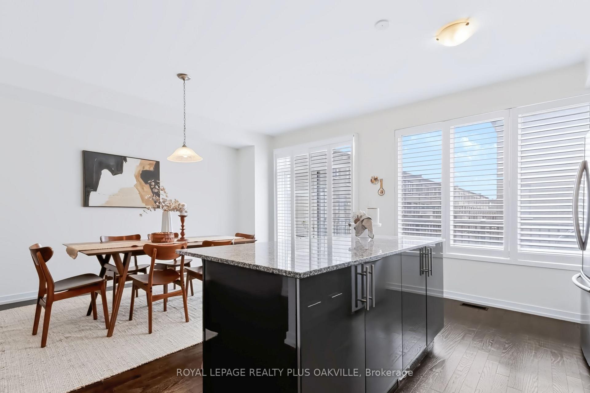 Photo 21 of Unit 5, 211 Squire Crescent, Oakville, Glenorchy — HOMEH