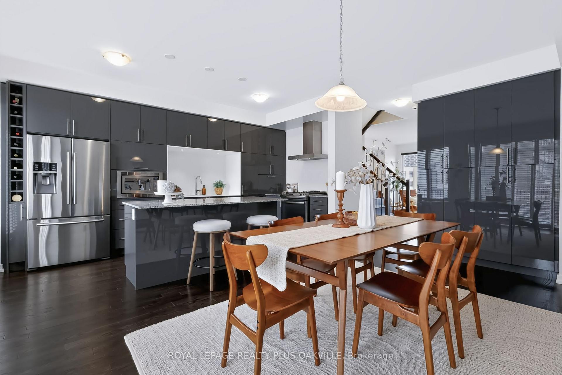 Photo 23 of Unit 5, 211 Squire Crescent, Oakville, Glenorchy — HOMEH