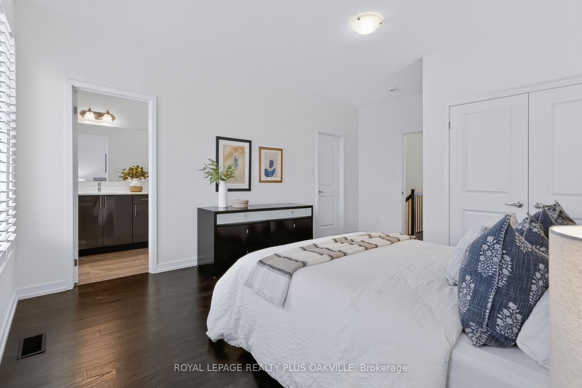 Photo 33 of Unit 5, 211 Squire Crescent, Oakville, Glenorchy — HOMEH