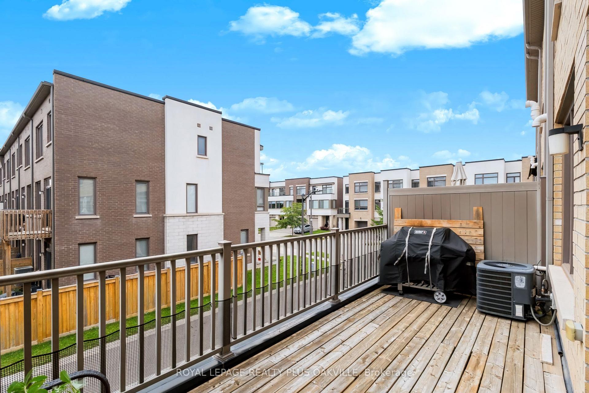 Photo 42 of Unit 5, 211 Squire Crescent, Oakville, Glenorchy — HOMEH