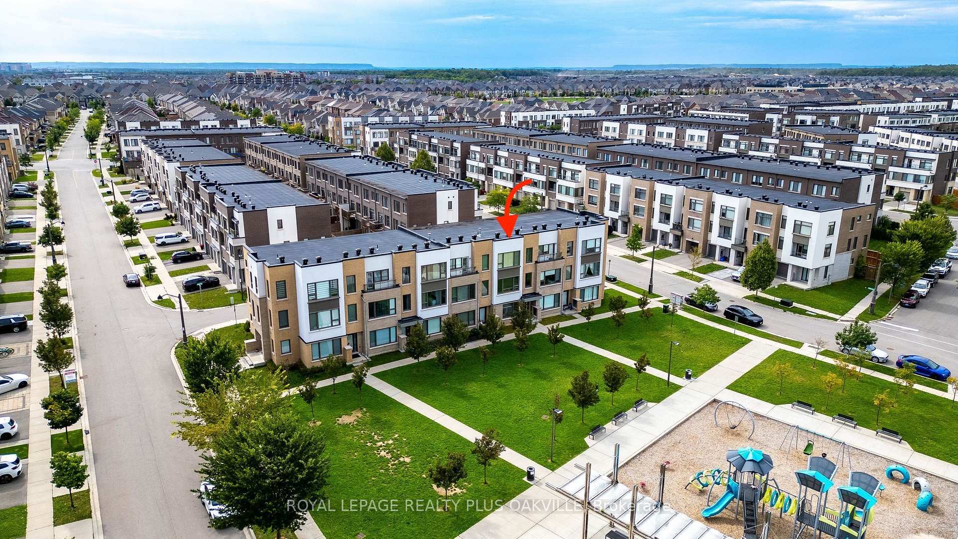Photo 49 of Unit 5, 211 Squire Crescent, Oakville, Glenorchy — HOMEH