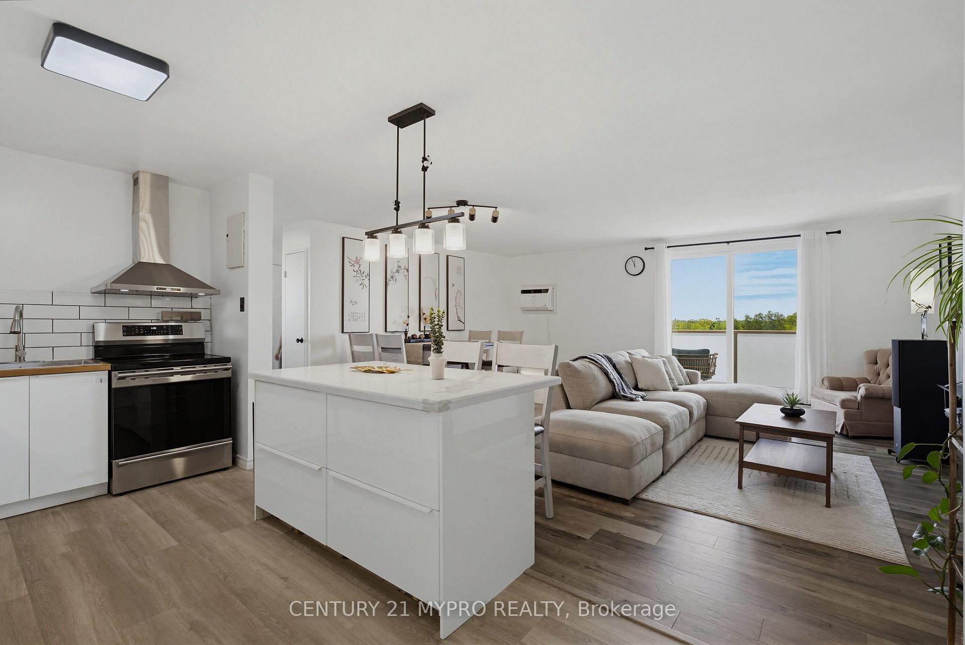 Photo 3 of Unit 708, 563 Mornington Avenue, London, East G — HOMEH