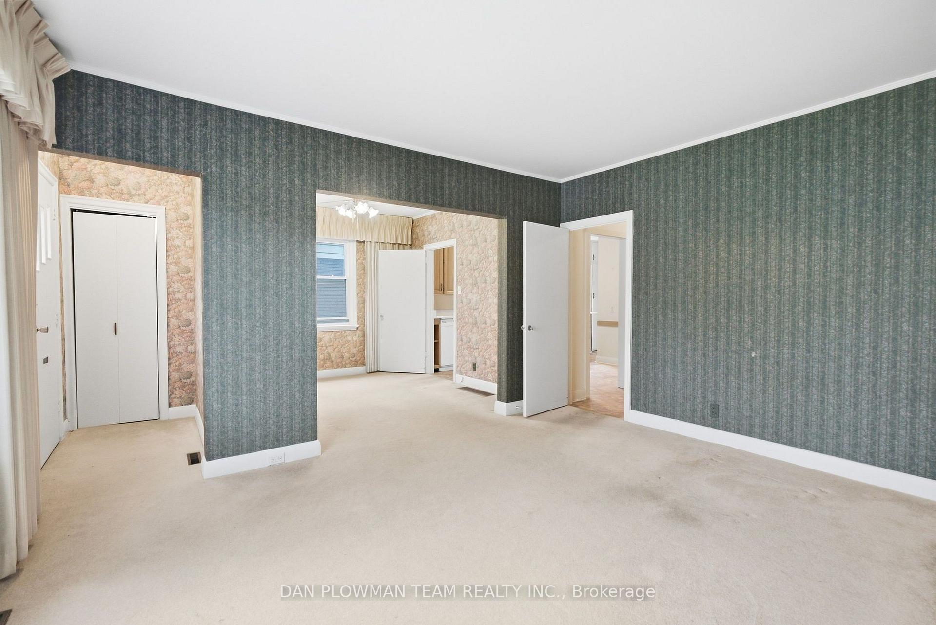 Photo 8 of 98 Scugog Street, Clarington, Bowmanville — HOMEH