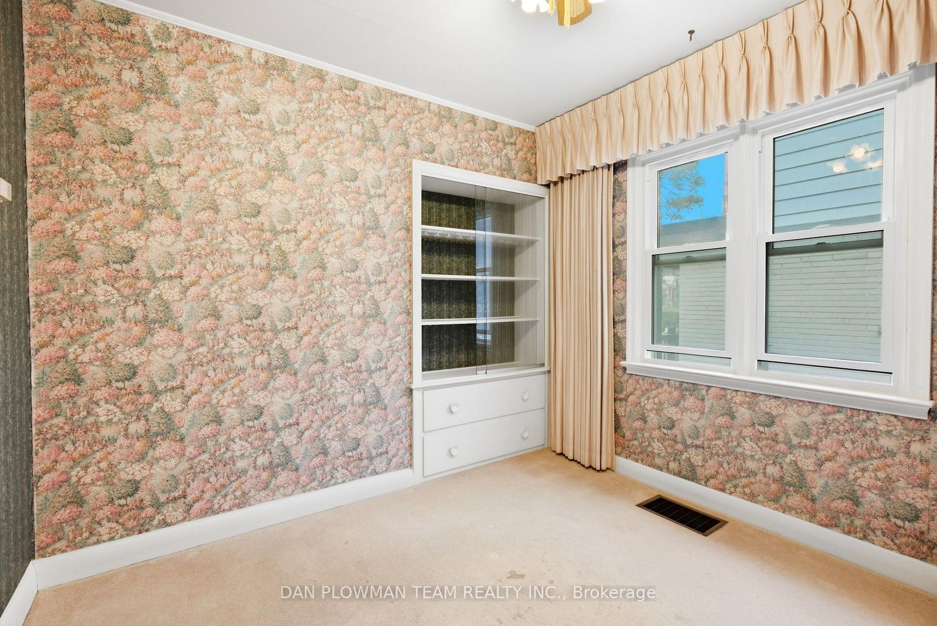Photo 10 of 98 Scugog Street, Clarington, Bowmanville — HOMEH