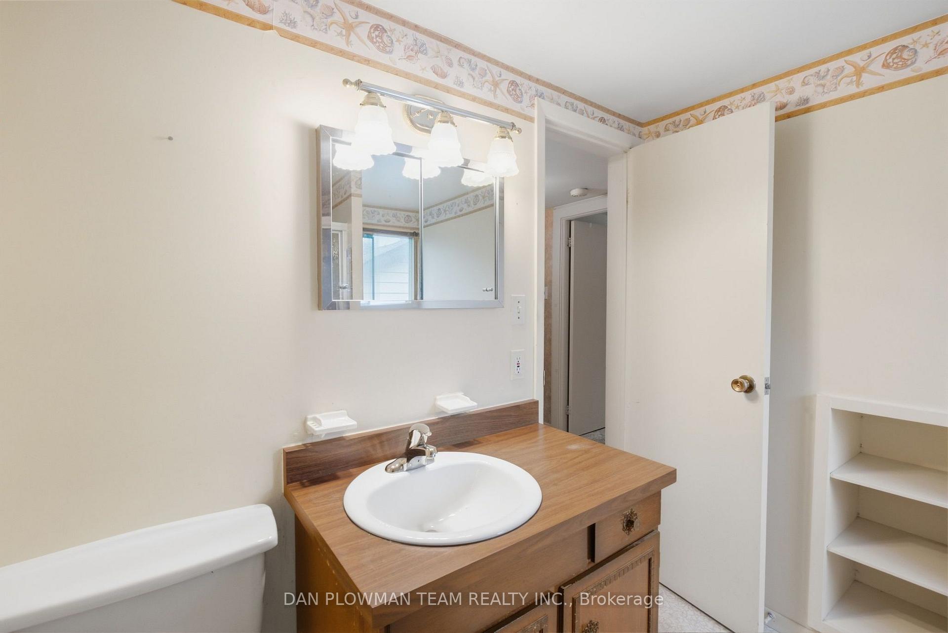Photo 24 of 98 Scugog Street, Clarington, Bowmanville — HOMEH