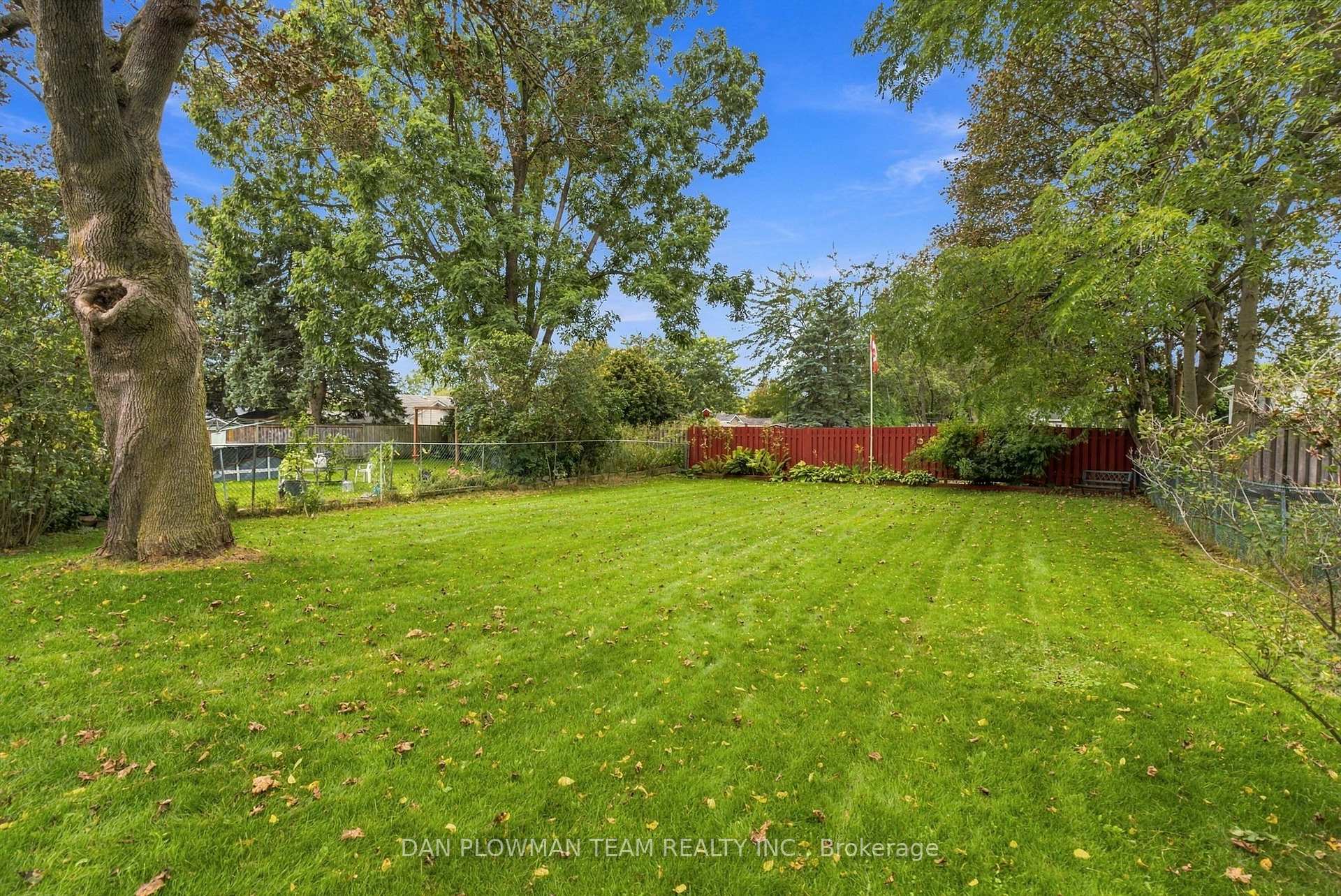 Photo 34 of 98 Scugog Street, Clarington, Bowmanville — HOMEH