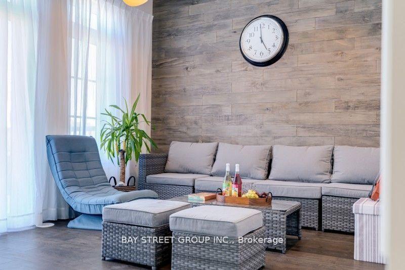 Photo 2 of 121 Luzon Avenue, Markham, Cedar Grove — HOMEH