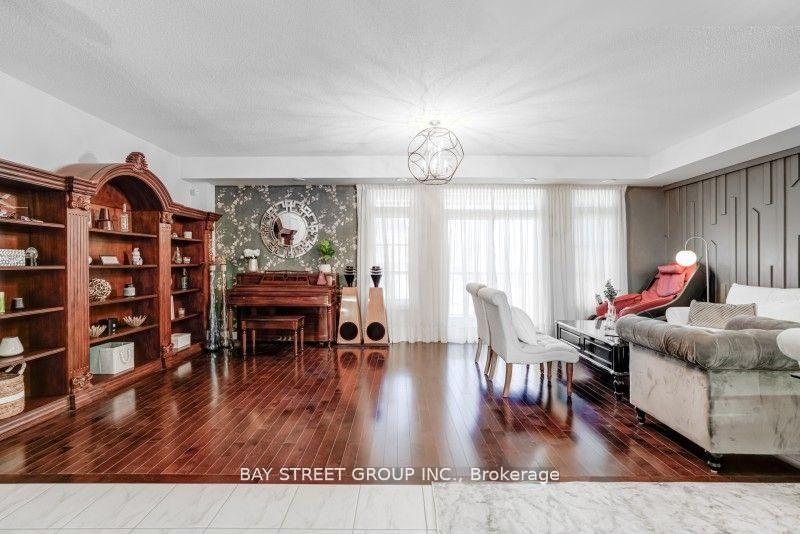 Photo 9 of 121 Luzon Avenue, Markham, Cedar Grove — HOMEH