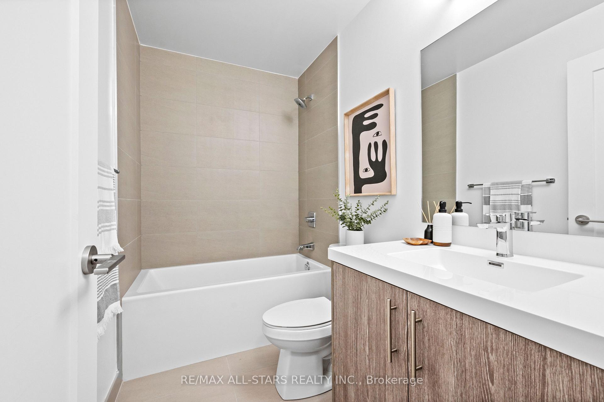 Photo 32 of Unit 411, 286 Main Street, Toronto, East End-Danforth — HOMEH
