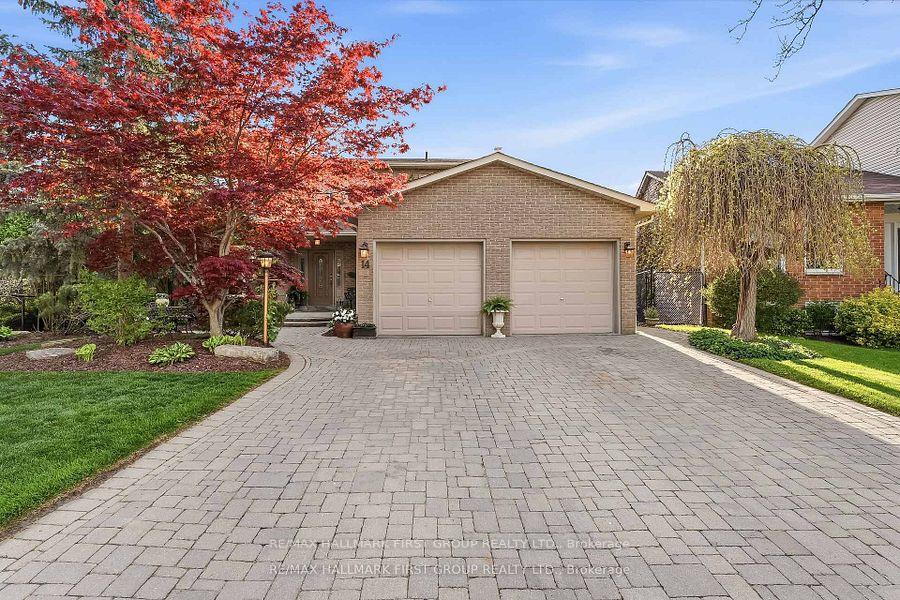 Photo 3 of 14 Ormandy Court, Whitby, Lynde Creek — HOMEH