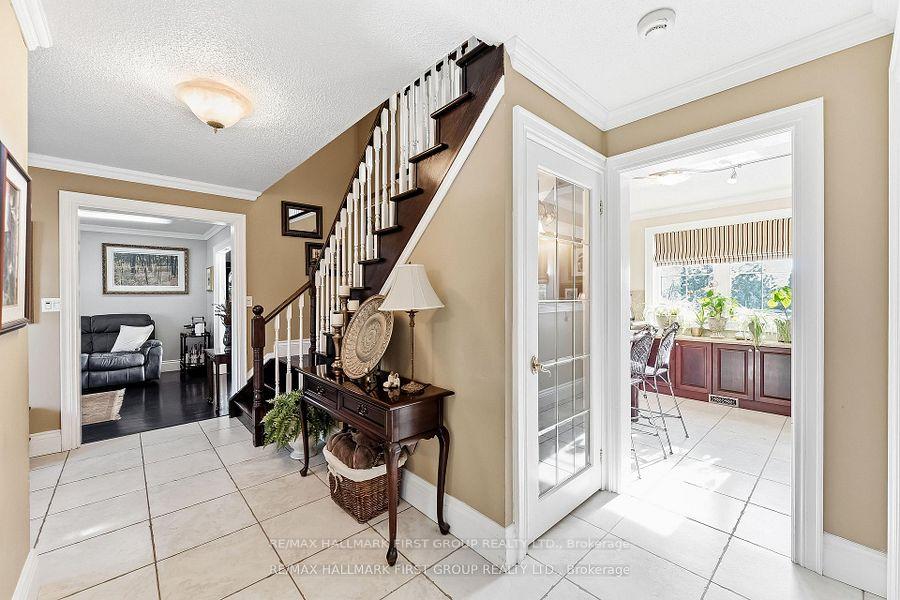 Photo 8 of 14 Ormandy Court, Whitby, Lynde Creek — HOMEH