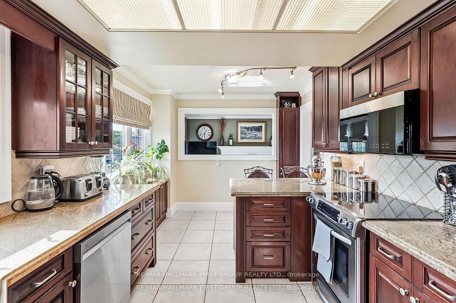 Photo 13 of 14 Ormandy Court, Whitby, Lynde Creek — HOMEH