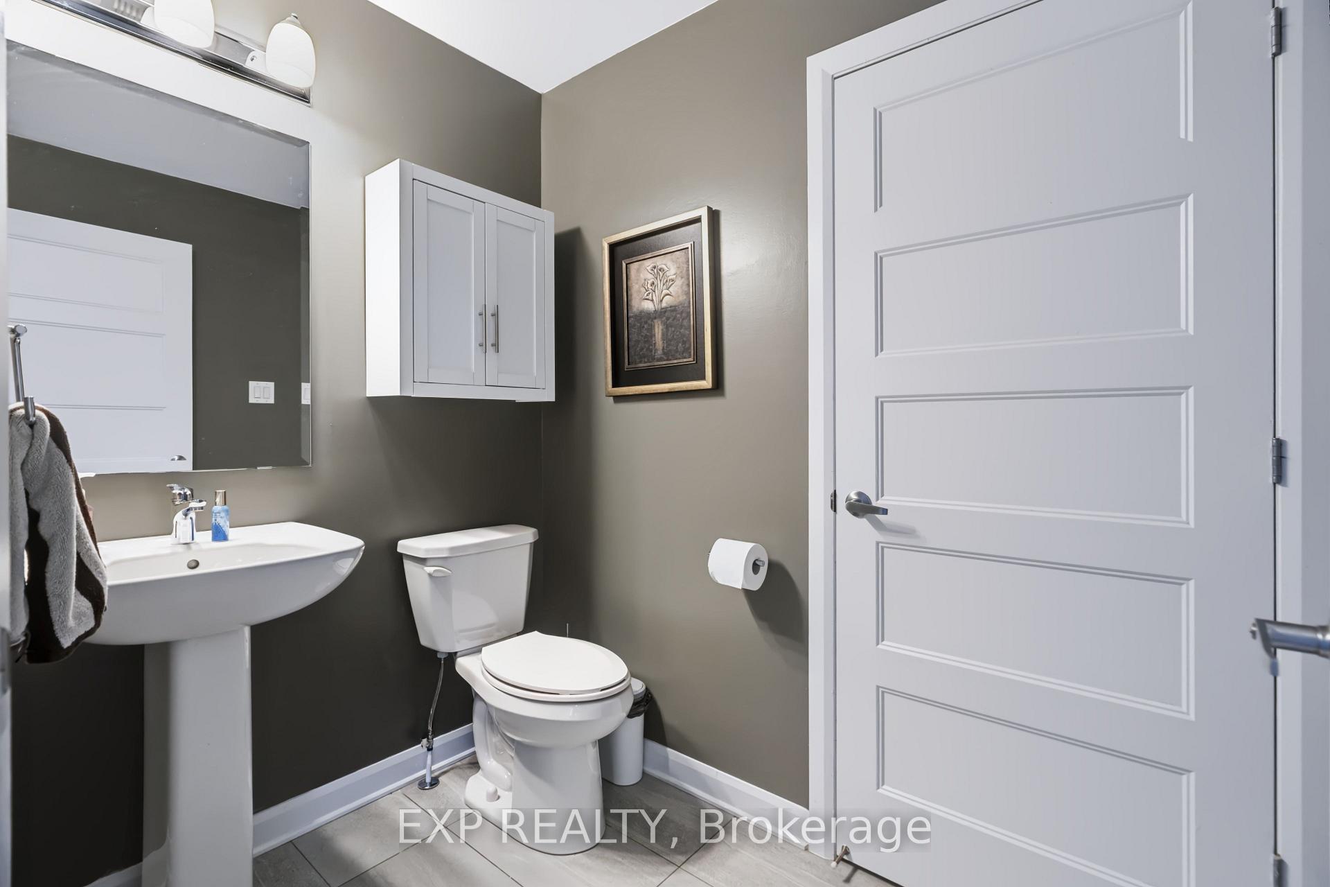 Photo 7 of Unit C, 700 Amberwing Private, Ottawa, Avalon West — HOMEH