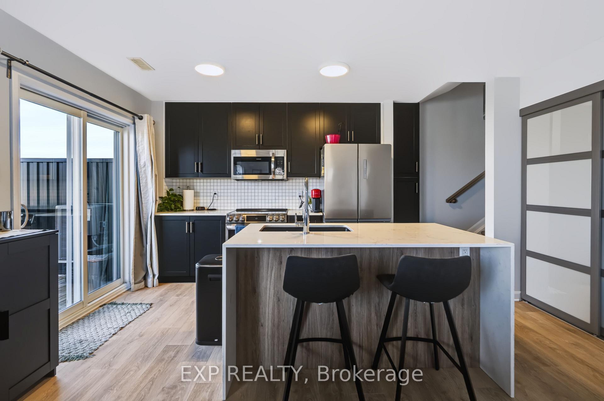 Photo 16 of Unit C, 700 Amberwing Private, Ottawa, Avalon West — HOMEH