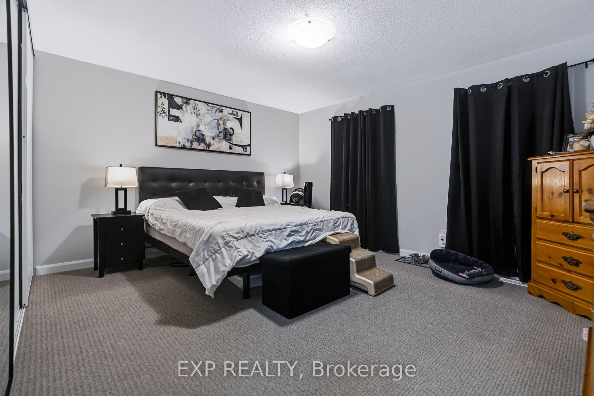 Photo 33 of Unit C, 700 Amberwing Private, Ottawa, Avalon West — HOMEH
