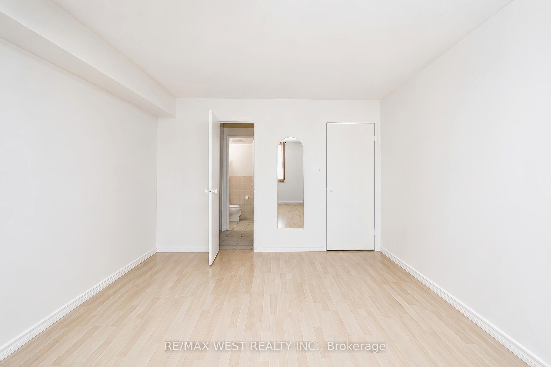 Photo 12 of Unit 510, 3300 Don Mills Road, North York, Don Valley Village — HOMEH