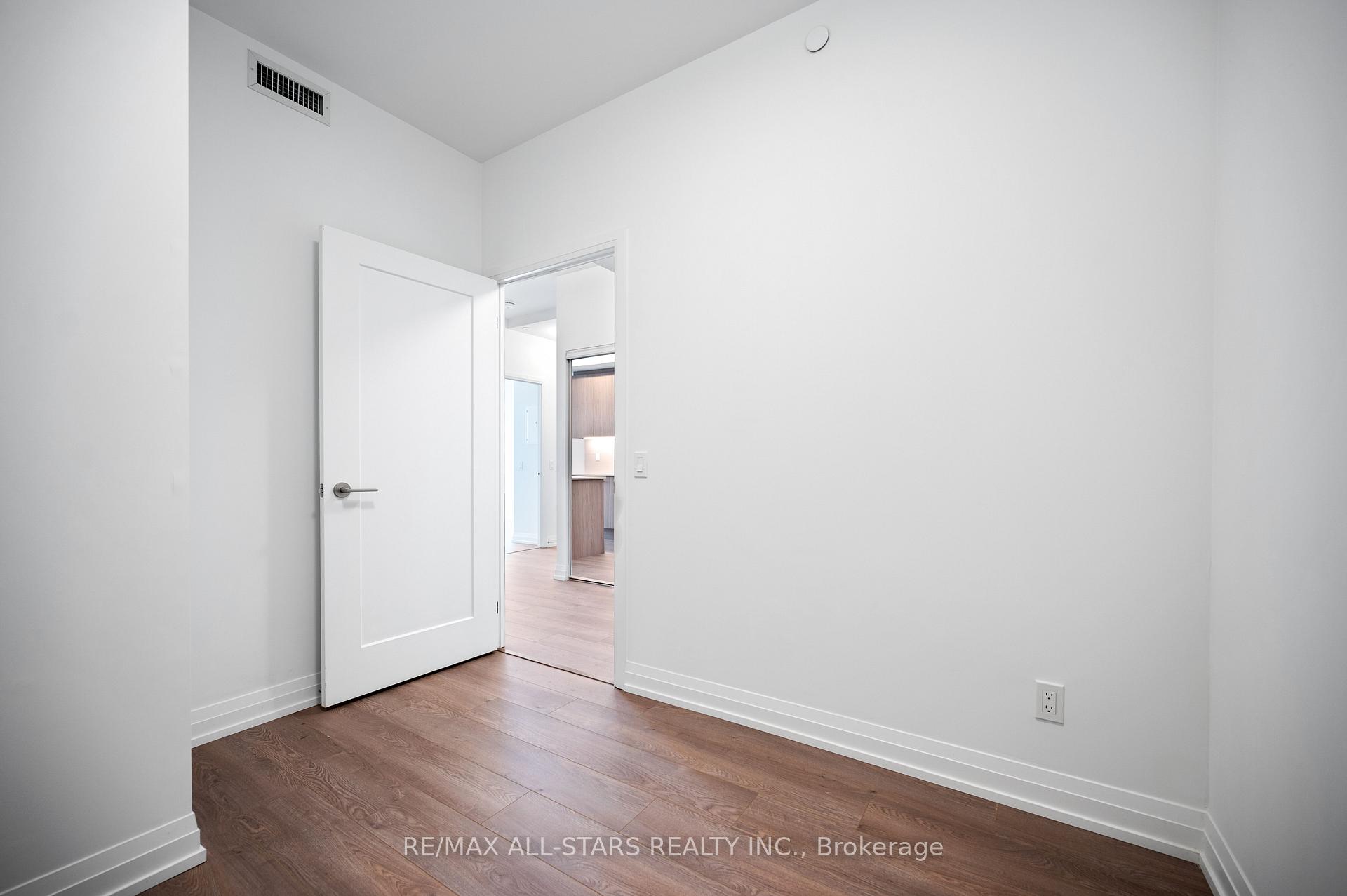 Photo 29 of Unit 1811, 286 Main Street, Toronto, East End-Danforth — HOMEH