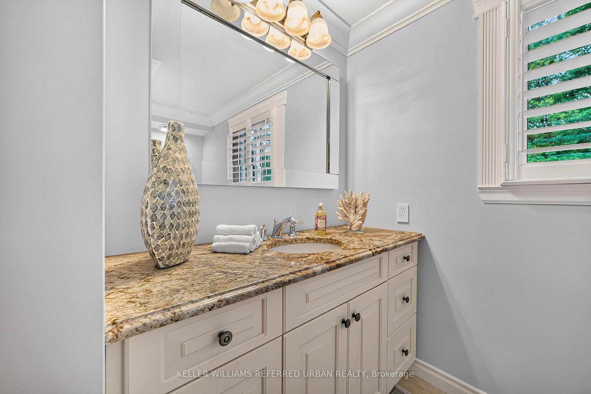 Photo 14 of 58 Braemar Place, Hamilton, Mohawk — HOMEH